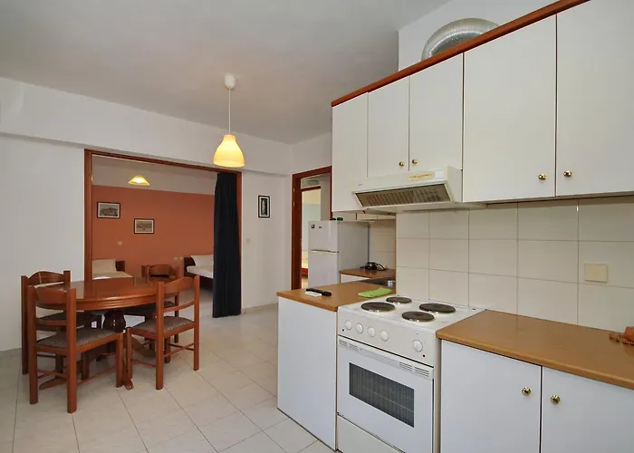 Filoxenia Apartament Parálion Ástros